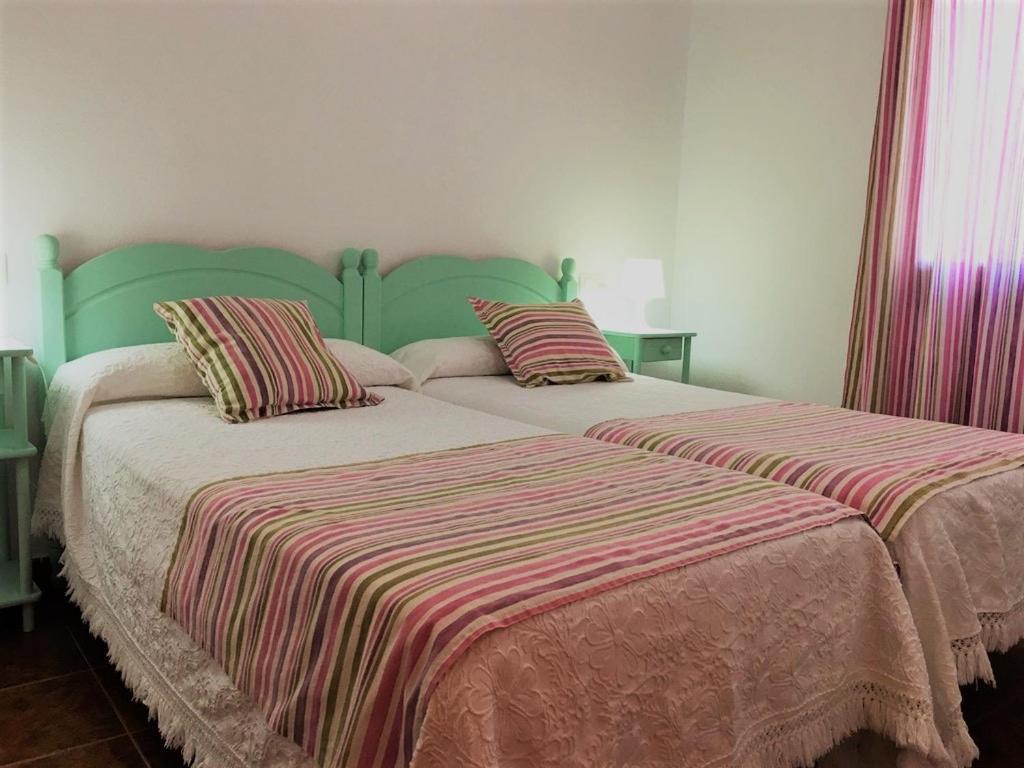 Apartamentos Turisticos Trajano Bolonia Exterior photo